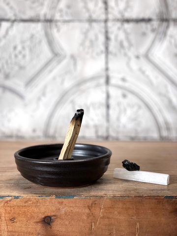 Gravesco Pottery Palo Santo Ritual Kit